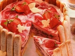 Erdbeertraum mit Zaun:) - Rezept - Bild Nr. 2