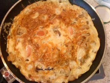 Omlette mit Fleischwurst, Champignons und Röstzwiebeln - Rezept - Bild Nr. 8