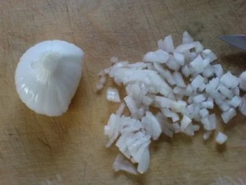 Rezept: Paprikagemüse zu Bratwurst und Salzkartoffeln Bild Nr. 5 Paprikagemüse zu Bratwurst und Salzkartoffeln - Rezept - Bild Nr. 5