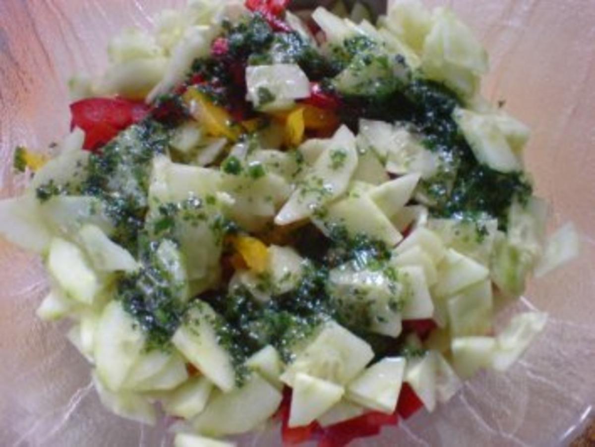 Paprika-Gurken-Salat - Rezept - Bild Nr. 7