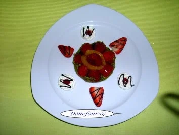 Erdbeertörtchen schlicht und einfach........ - Rezept - Bild Nr. 2