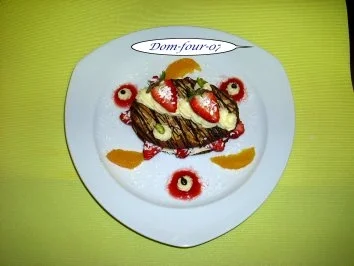 Erdbeerzunge mit Vanille-Sahne-Creme - Rezept - Bild Nr. 7