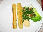Zigaretten-Börek mit Hommos und Taboule - Rezept