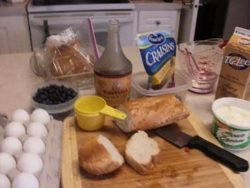 Obst- Heidelbeer Brot und Butter Pudding - einfach und lecker - leicht zu backen - Rezept - Bild Nr. 2