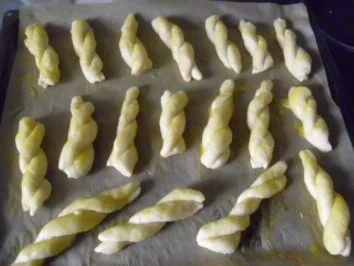 Rezept: Österlicher Keks aus Griechland ~ Koulourakia Bild Nr. 3 Österlicher Keks aus Griechland ~ Koulourakia - Rezept - Bild Nr. 3