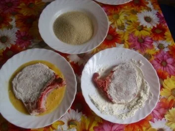 verstecktes Kotelett unterem Spiegelei mit Bratkartoffeln - Rezept - Bild Nr. 6