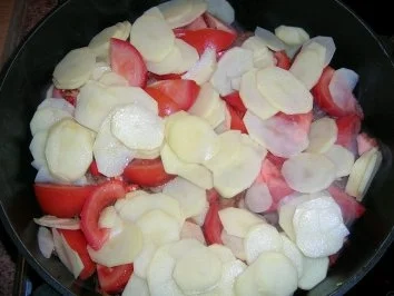 Tomaten-Bredie   - Bredie ist das afrikanische Wort für Eintopf - - Rezept