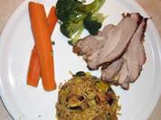 Putenkeule mit Curry–Nuss–Reis und Gemüse - Rezept