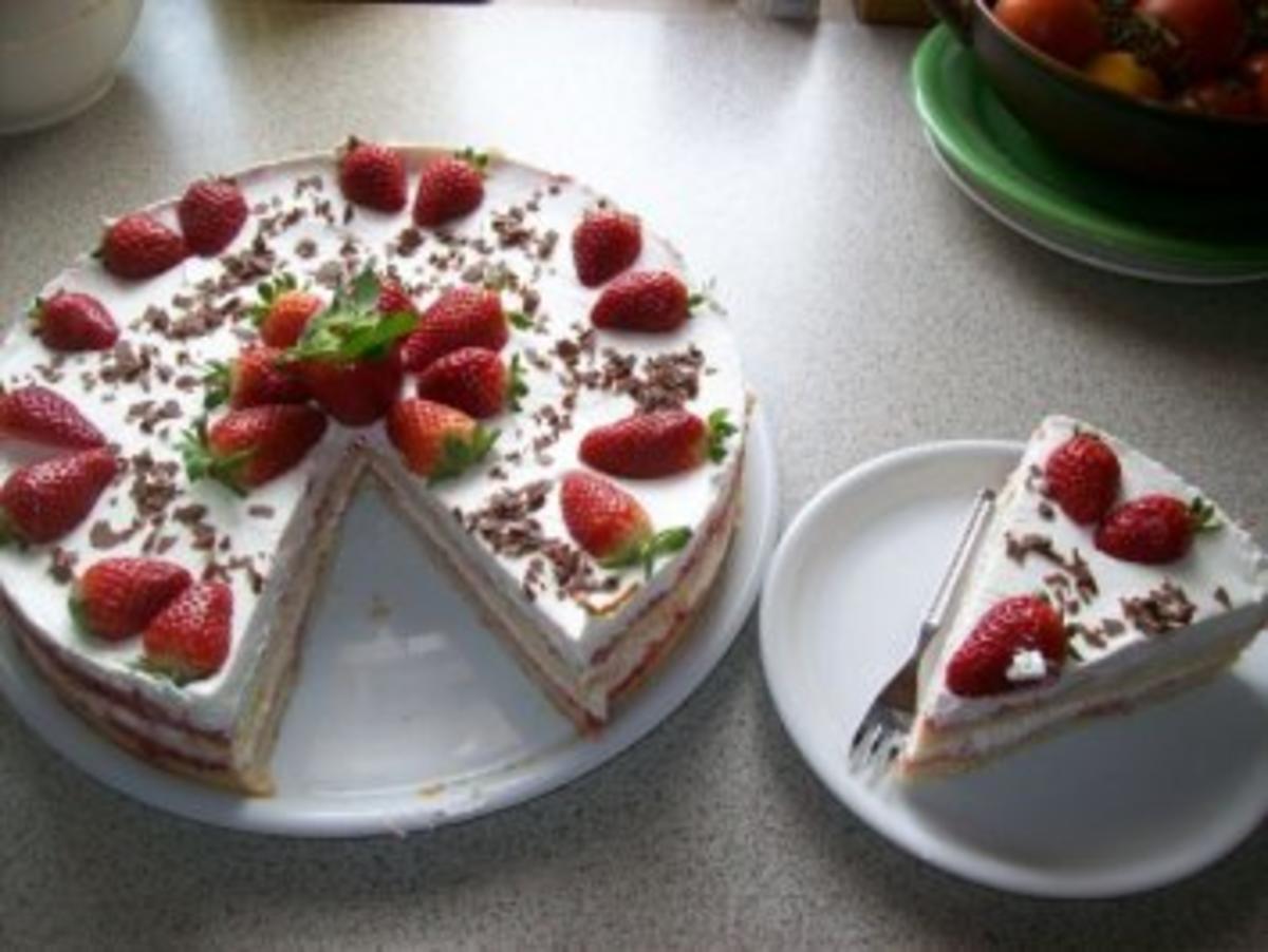 Erdbeertorte mit Joghurtcreme (aus meinem KB) - Rezept - Bild Nr. 2