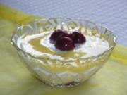 Vanille-Kirsch-Speise mit Eierlikör - Rezept
