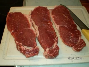 Rezept: Rumpsteak Pfälzer Art mit gemischtem Salat Bild Nr. 4 Rumpsteak Pfälzer Art mit gemischtem Salat - Rezept - Bild Nr. 4