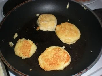 Süßspeise: Apfel-Nuss-Küchle - Rezept - Bild Nr. 5