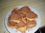 Süßspeise: Apfel-Nuss-Küchle - Rezept