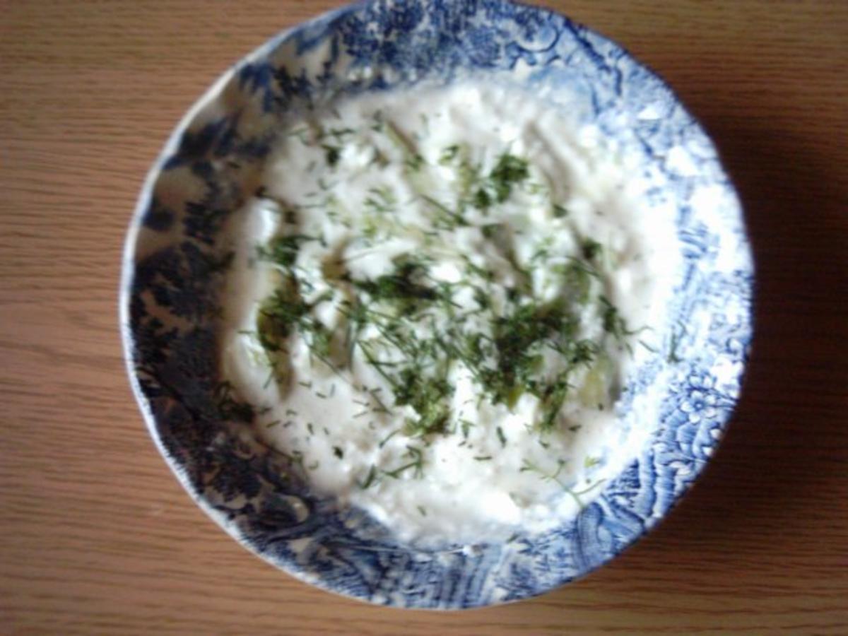 Gurken mit Joghurt aus der Türkei - Rezept