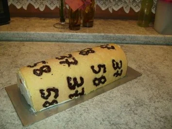 Rezept: Biskuitrollen - mal so, mal so Bild Nr. 5 Biskuitrollen - mal so, mal so - Rezept - Bild Nr. 5