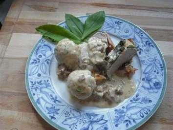 Rezept: Schweinefilet im Bärlauch-Speck-Mantel Schweinefilet im Bärlauch-Speck-Mantel - Rezept