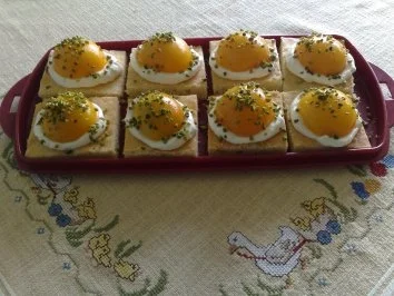 Spiegeleikuchen mit Aprikosen - Rezept