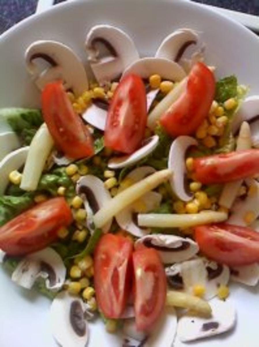 Bunter Salat  -so richtig zum satt werden- - Rezept - Bild Nr. 3