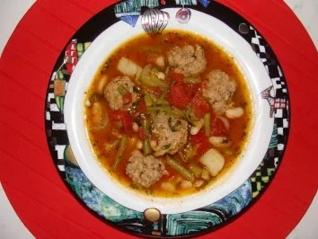 Eintopf : -Schneller Hackbällchen-Gemüseeintopf - Rezept