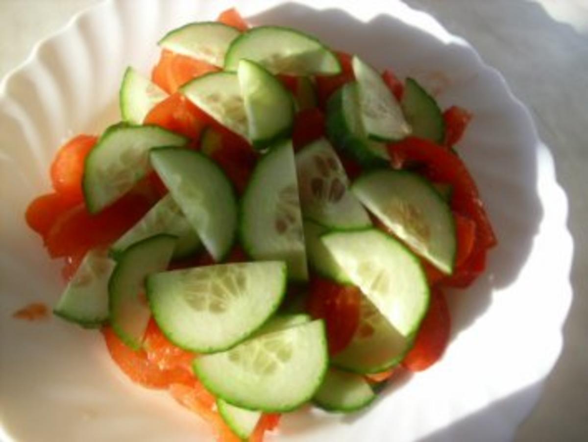 Tomaten-Gurkensalat ~ Damates Salatasi - Rezept - Bild Nr. 5
