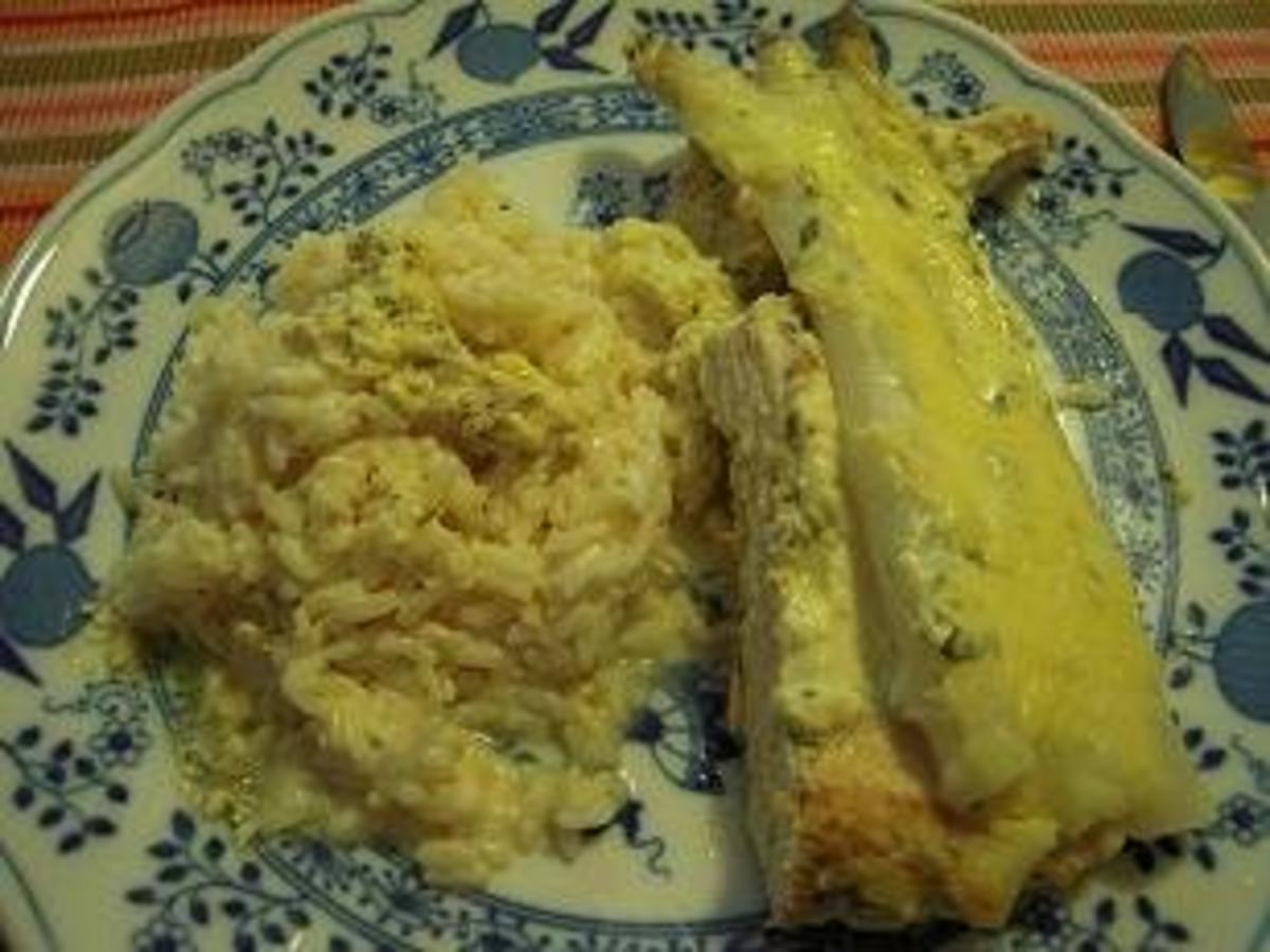 Spargel legt sich auf Putenschnitzel und wird mit  Käsesoße überbacken - Rezept - Bild Nr. 10