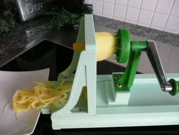 Rezept: TAPAS/Fisch:Scampi im Kartoffelmantel Bild Nr. 2 TAPAS/Fisch:Scampi im Kartoffelmantel - Rezept - Bild Nr. 2