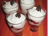 Rezept: Quarkspeise mit Früchten Bild Nr. 2 Quarkspeise mit Früchten - Rezept - Bild Nr. 2