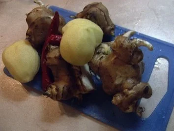 Rezept: Topinambur-Spargel-Suppe Bild Nr. 6 Topinambur-Spargel-Suppe - Rezept - Bild Nr. 6