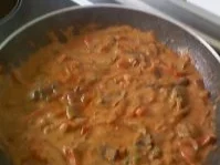 Tomaten-Ricotta-Tortellini  mit Champignons und was sonst noch so da war.... - Rezept - Bild Nr. 4