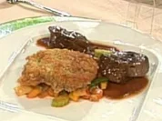 Duett vom Springbockrücken mit afrik. Soße und Piripiri-Gemüse à la Martin Baudrexel - Rezept