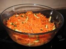 Karotten-Zucchinisalat - Rezept