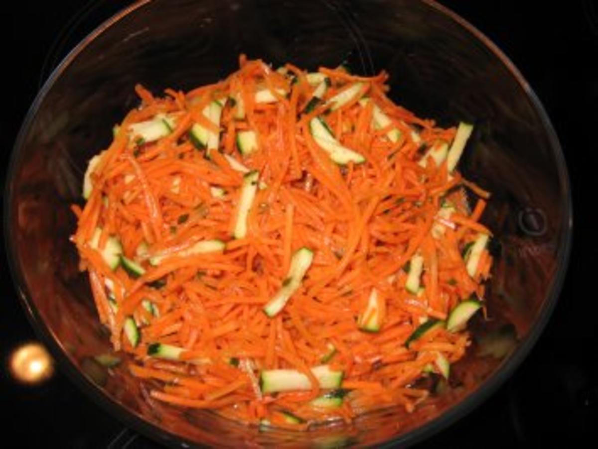 Karotten-Zucchinisalat - Rezept - Bild Nr. 4