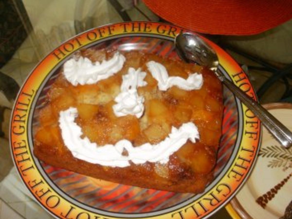 Kuchen - Karotten-Ananas mit Manderinen umgedrehter Kuchen - Rezept ...