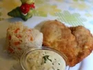 Kräuterbackhendl paniert mit Buttermilch-Remoulade (mit Bild und Raupi) - Rezept