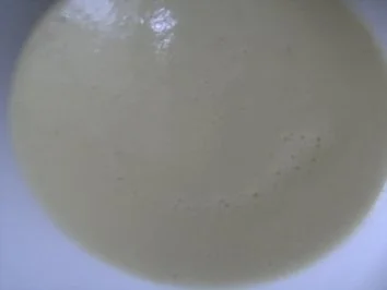 Rezept: Melonen-Zuchini-Schaum-Süppchen Bild Nr. 8 Melonen-Zuchini-Schaum-Süppchen - Rezept - Bild Nr. 8