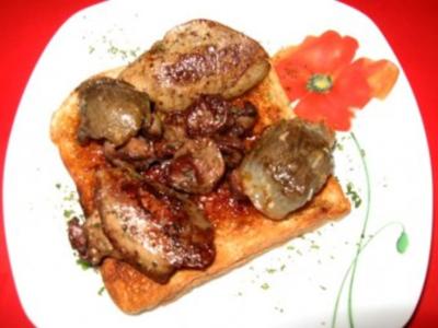 Entenleber und Herz auf Toast - Rezept