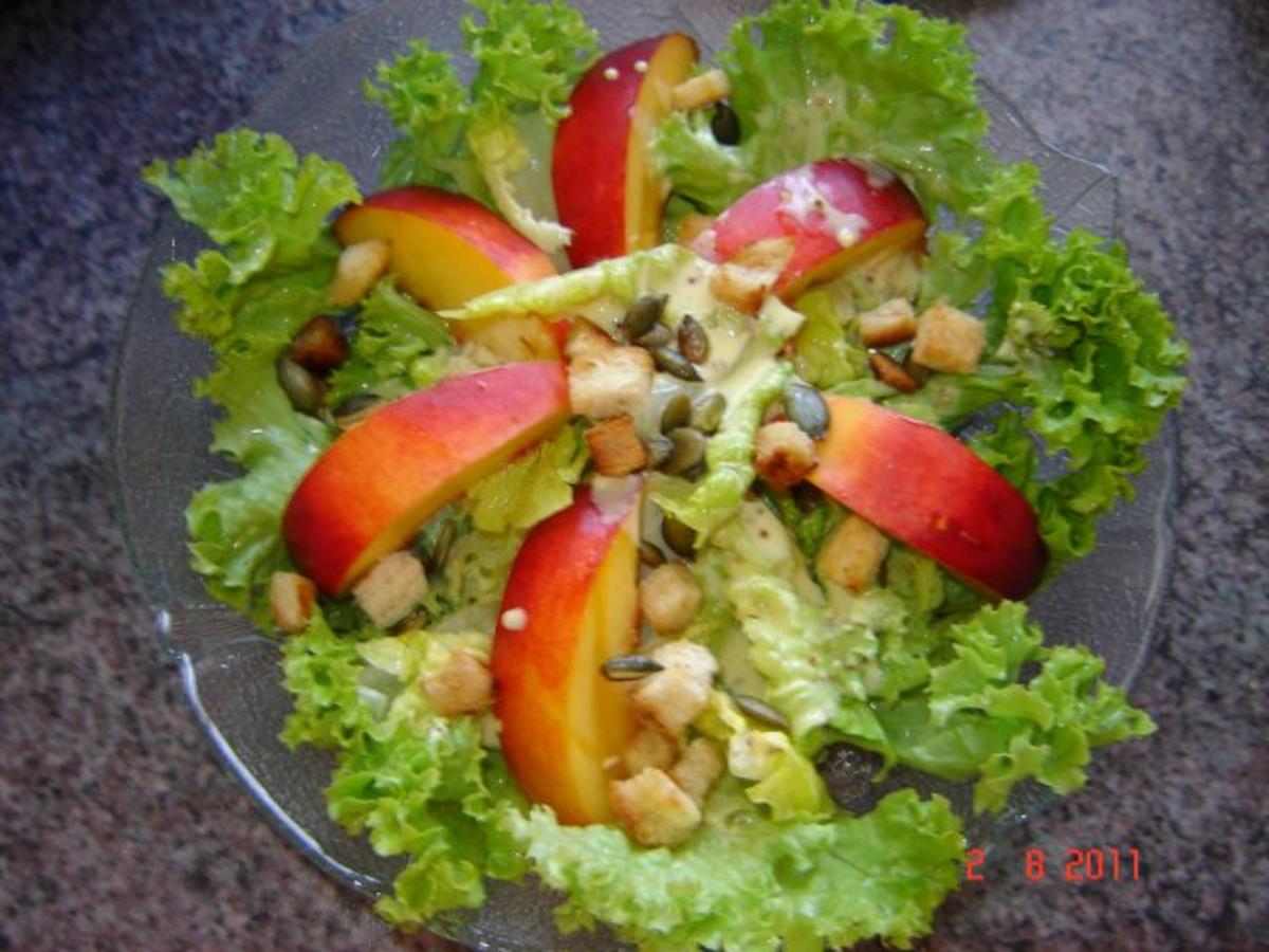 Salate : Fruchtiger Sommersalat - Rezept - kochbar.de