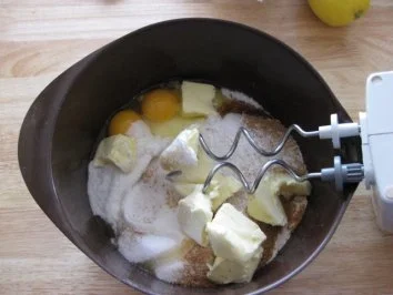 Mein Käsekuchen mit Kirschen und Himbeeren ..... - Rezept - Bild Nr. 2