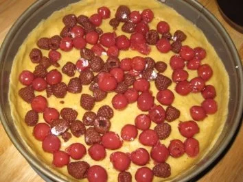 Mein Käsekuchen mit Kirschen und Himbeeren ..... - Rezept - Bild Nr. 10