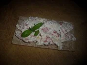 Sonstiges: Herzhafter Paprika-Salami-Aufstrich - Rezept