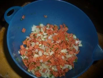 Sonstiges: Herzhafter Paprika-Salami-Aufstrich - Rezept - Bild Nr. 3