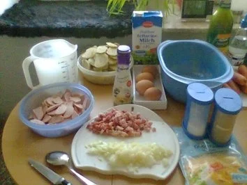 Rezept: Knödelauflauf ! Knödel von gekochten Kartoffeln,waren über ! Mit Bilder.......... Bild Nr. 2 Knödelauflauf ! Knödel von gekochten Kartoffeln,waren über ! Mit Bilder.......... - Rezept - Bild Nr. 2