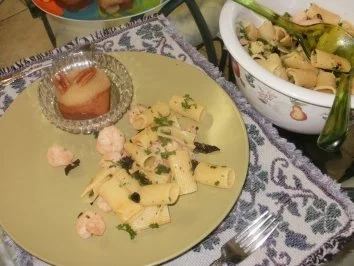 Pasta- Rigatoni mit Shrimp und getrockneten Tomaten  mit kick - Rezept - Bild Nr. 4