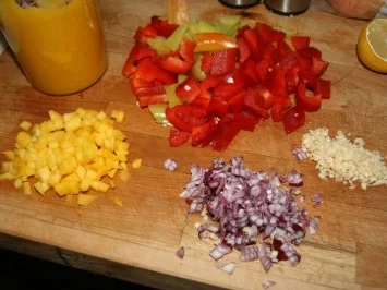 Fisch: Thunfischfilet mit Mangosauce und Paprikasalat - Rezept - Bild Nr. 4