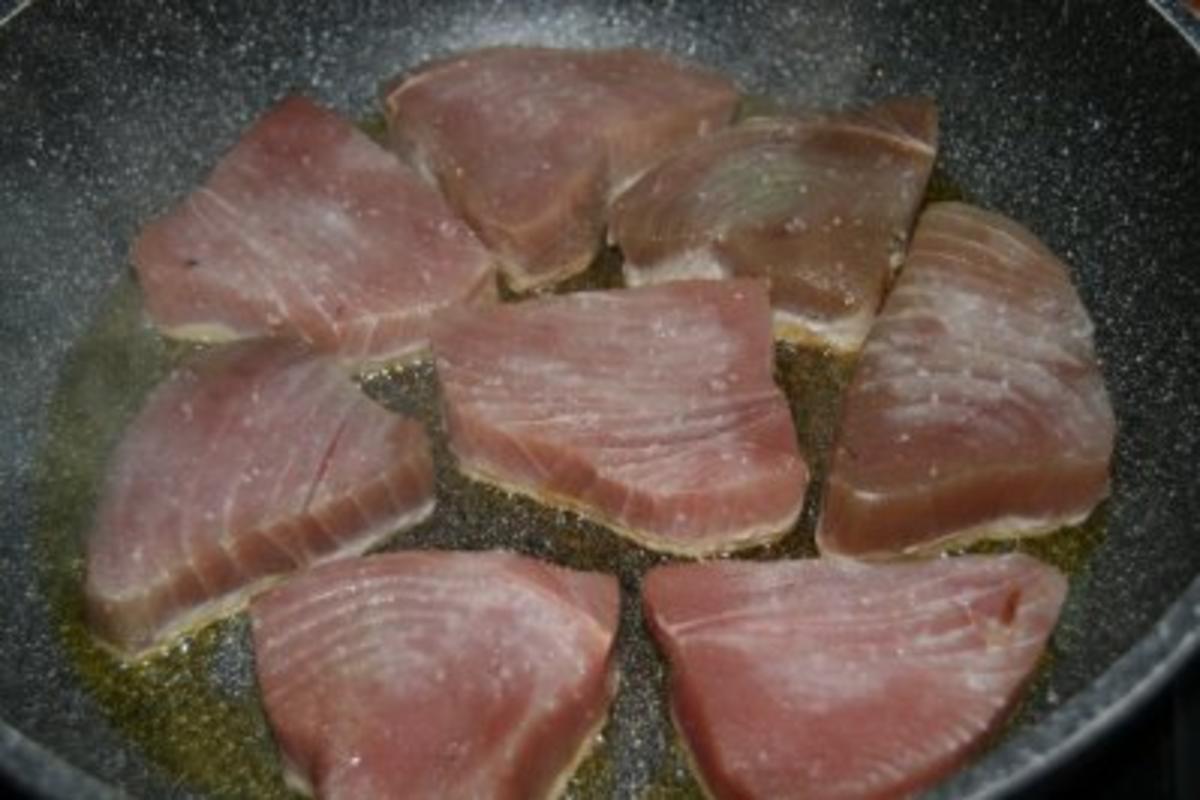 Fisch: Thunfischfilet mit Mangosauce und Paprikasalat - Rezept - Bild Nr. 7