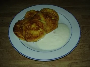 Rezept: Quark-Puffer mit Fruchtjoghurt Quark-Puffer mit Fruchtjoghurt - Rezept