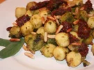 Gnocchi-Pfanne mit Rosenkohl - Rezept