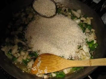 Toni's Arroz Negro  -  Toni's Paella Negra - Rezept - Bild Nr. 6