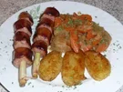 ~ Wurstspießchen, Karottengemüse und gebratene Kartoffelklöße ~ - Rezept