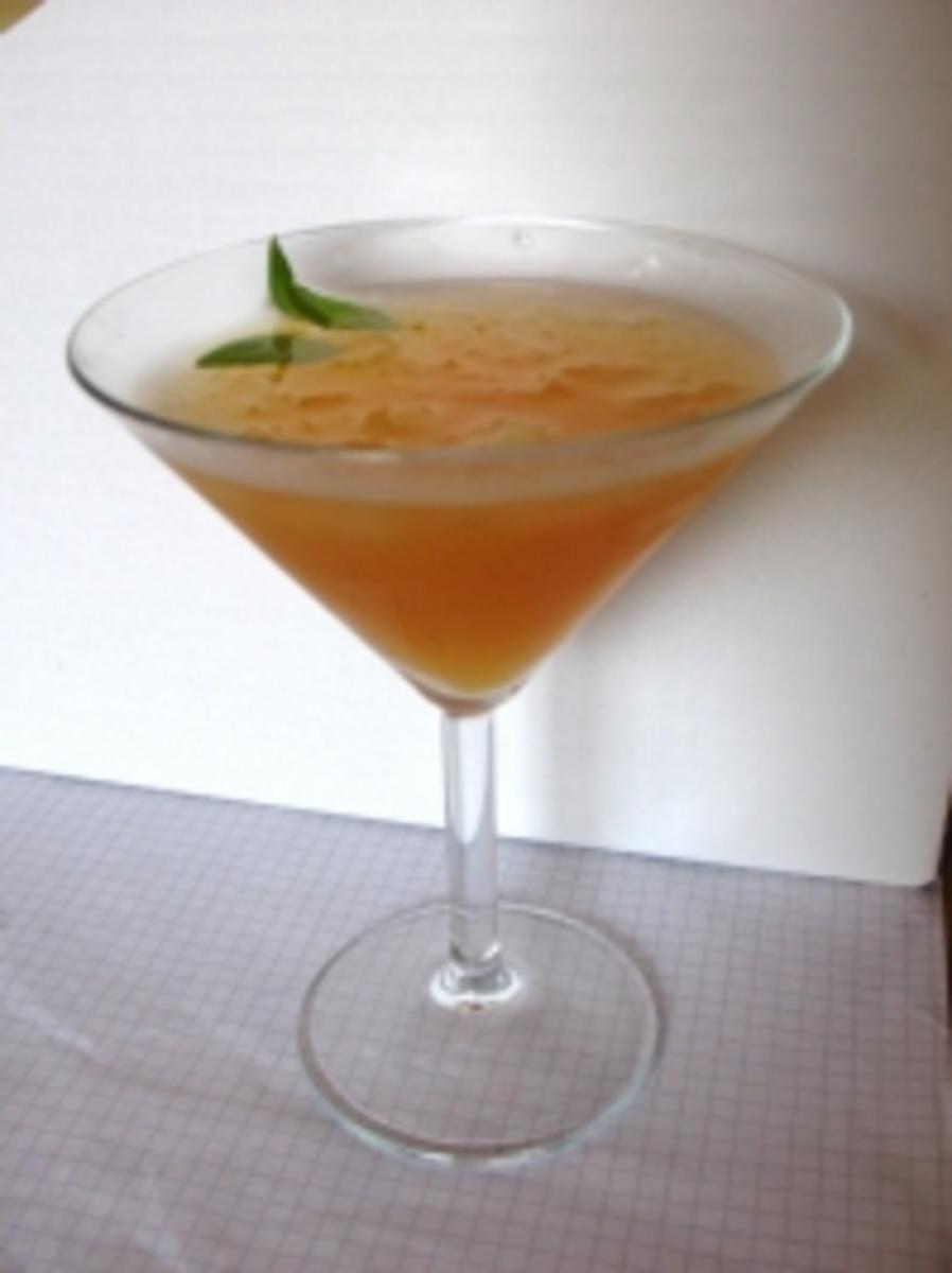 Cocktail "Ananas Rum-ba" (alkoholfrei) - Rezept